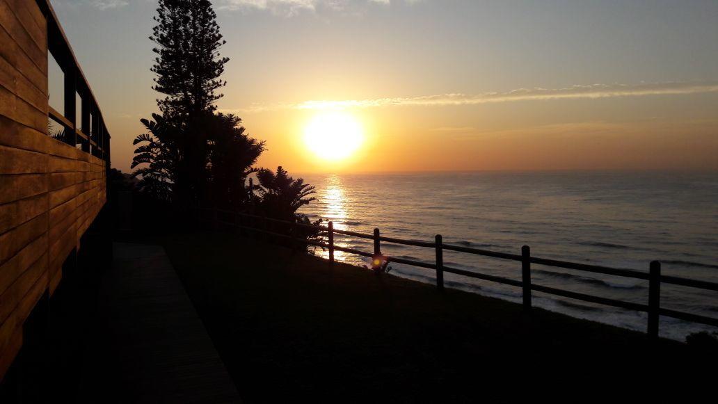 The Tides Inn Bed And Breakfast Durban Exterior photo